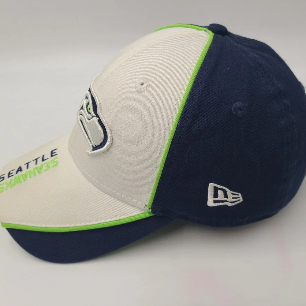 Seattle Seahawks Hat Adjustable New Era 9Forty White Blue Green NFL Football Men